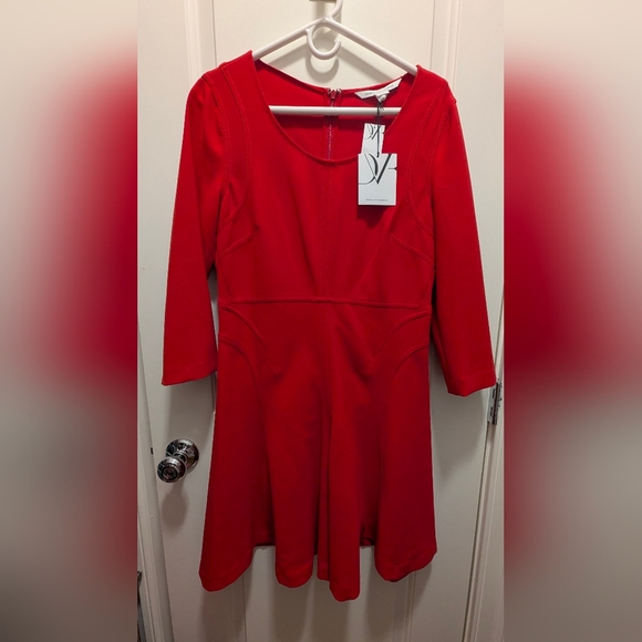 DVF - Picture 2 of 4